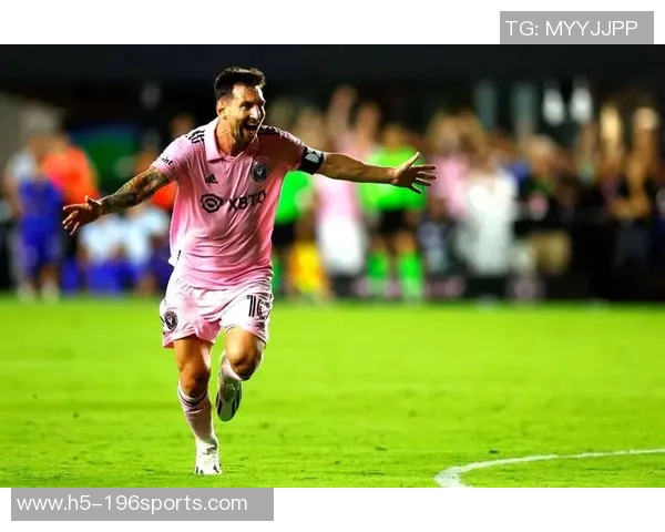 奥兰多城与亚特兰大激战正酣谁能在这场对决中笑到最后 奥兰多城与亚特兰大激战正酣谁能在这场对决中笑到最后